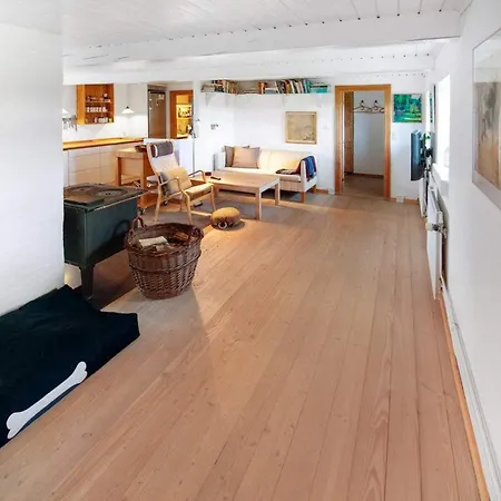 4 Star Holiday Home In Laeso Hébergement de vacances Laeso